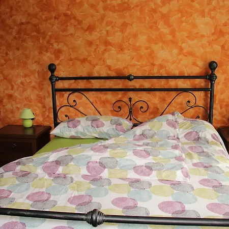 Agriturismo Il Sorriso Dei Figli Argegno Zimmer foto