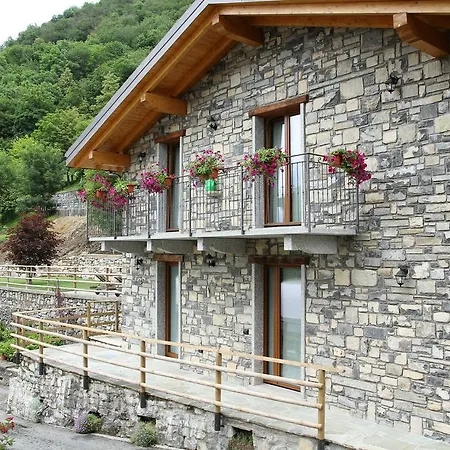 Agriturismo Il Sorriso Dei Figli Argegno Zimmer foto